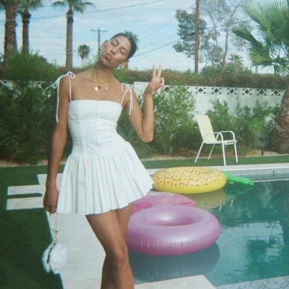 White Corset Style Mini Fit and Flared Dress Shoulder Tie Straps - Picture 8 of 16